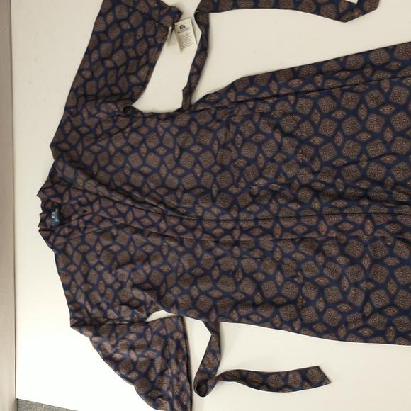 Men's Robe NWT Soft Wrap Style w Pockets Made in USA Washable Poly Comfortable - Picture 9 of 11